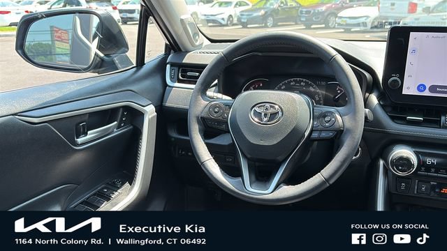 Used 2023 Toyota RAV4 XLE Premium AWD/4WD image 23