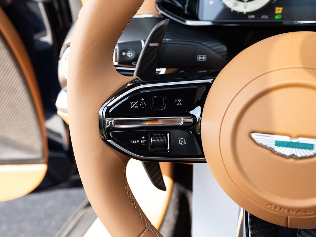 New 2026 Aston Martin Vanquish RWD image 35