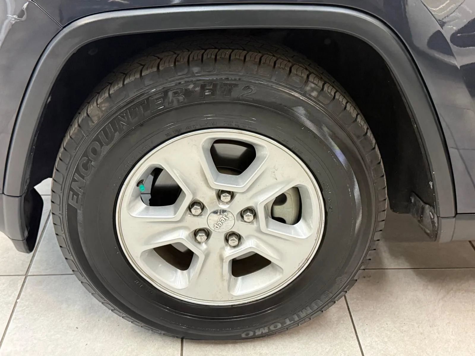 Used 2014 Jeep Grand Cherokee Laredo w/ Quick Order Package 23E image 35