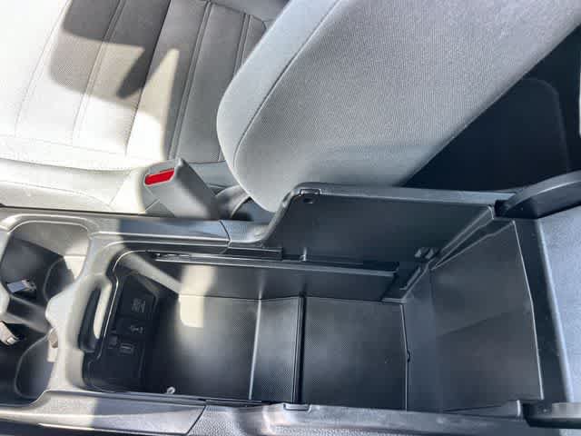 Used 2017 Honda CR-V EX image 27
