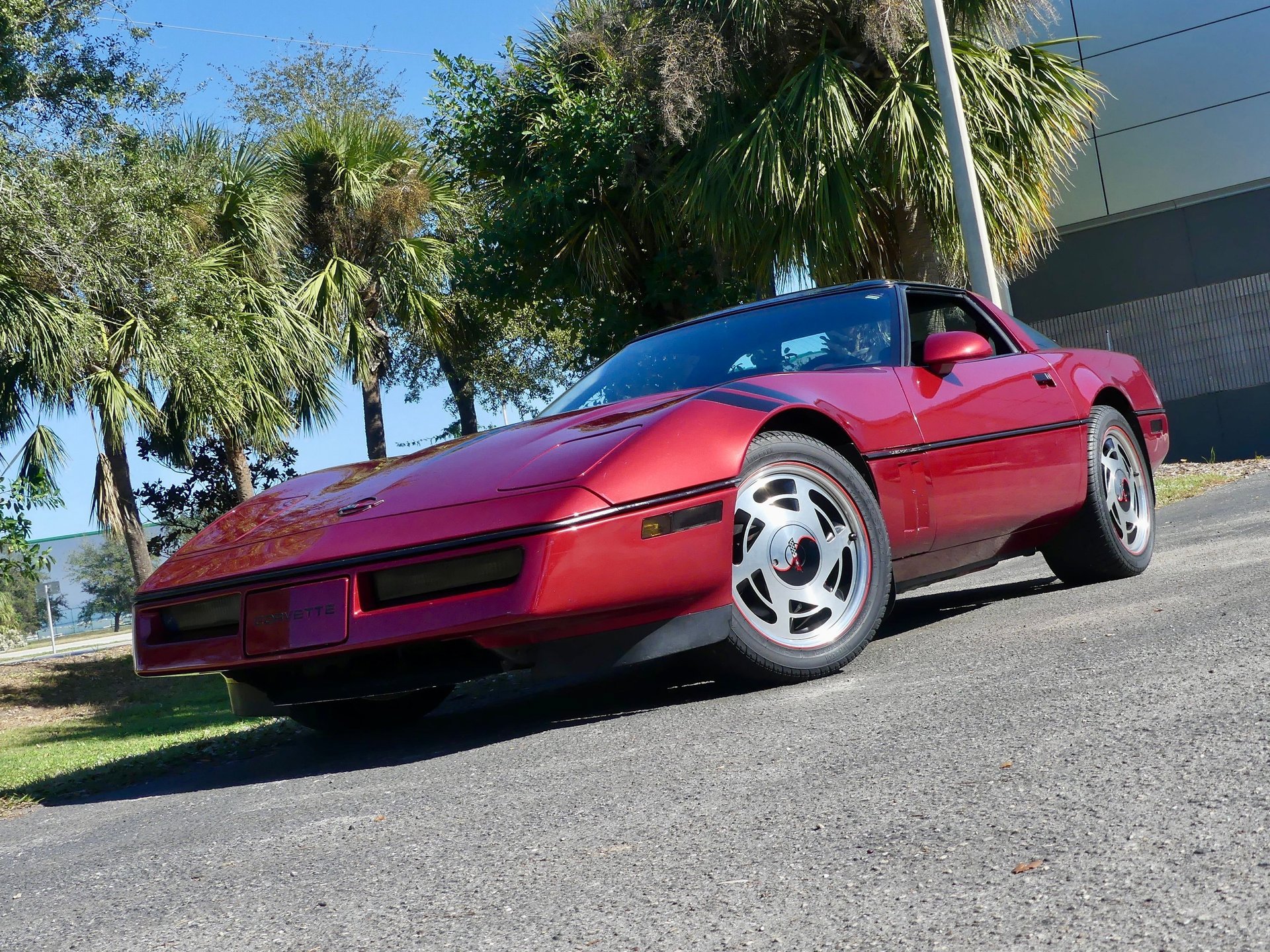 Used 1989 Chevrolet Corvette Coupe RWD image 92