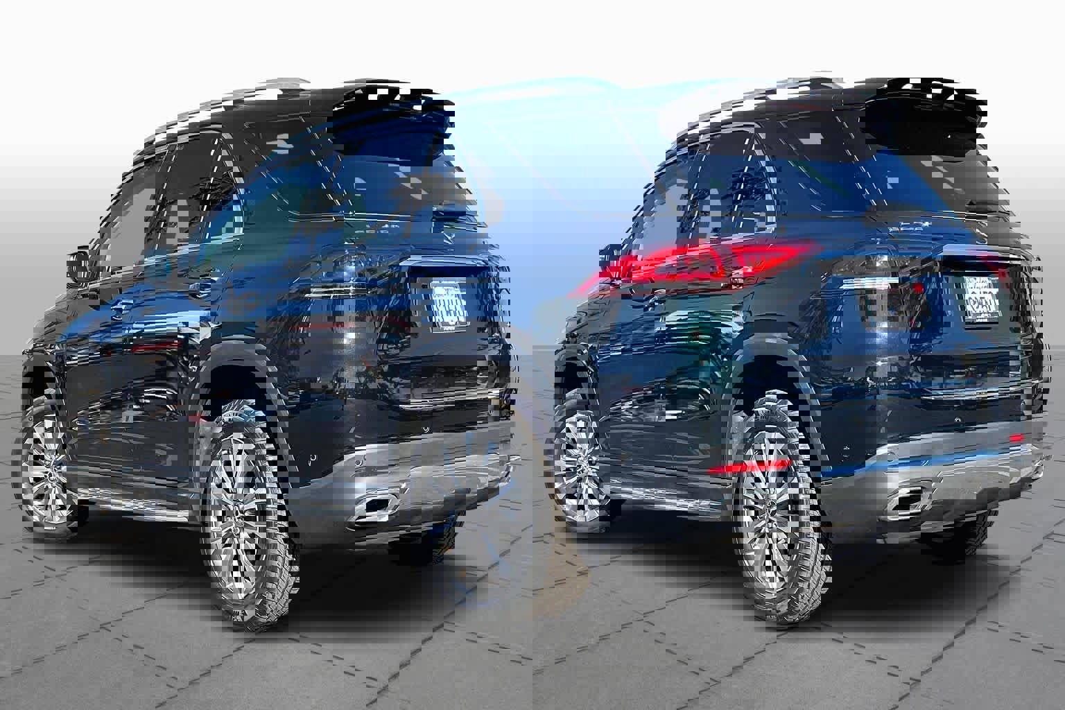 Used 2020 Mercedes-Benz GLE 450 4MATIC image 16