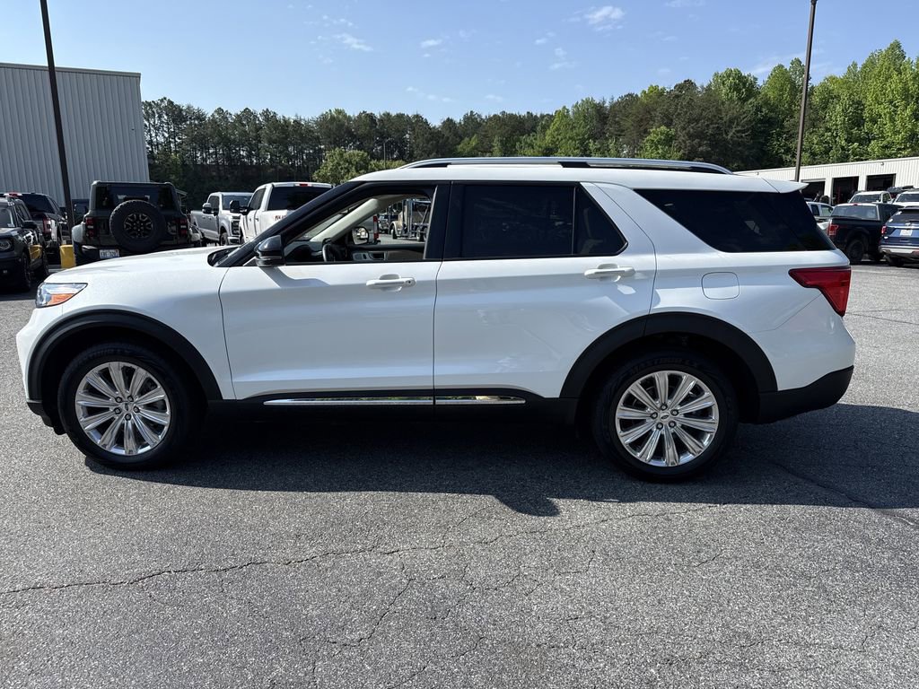 Used 2022 Ford Explorer Limited w/ Limited Technology Package AWD/4WD image 4