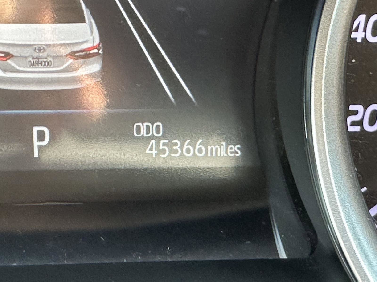 Used 2023 Toyota Camry XLE image 14