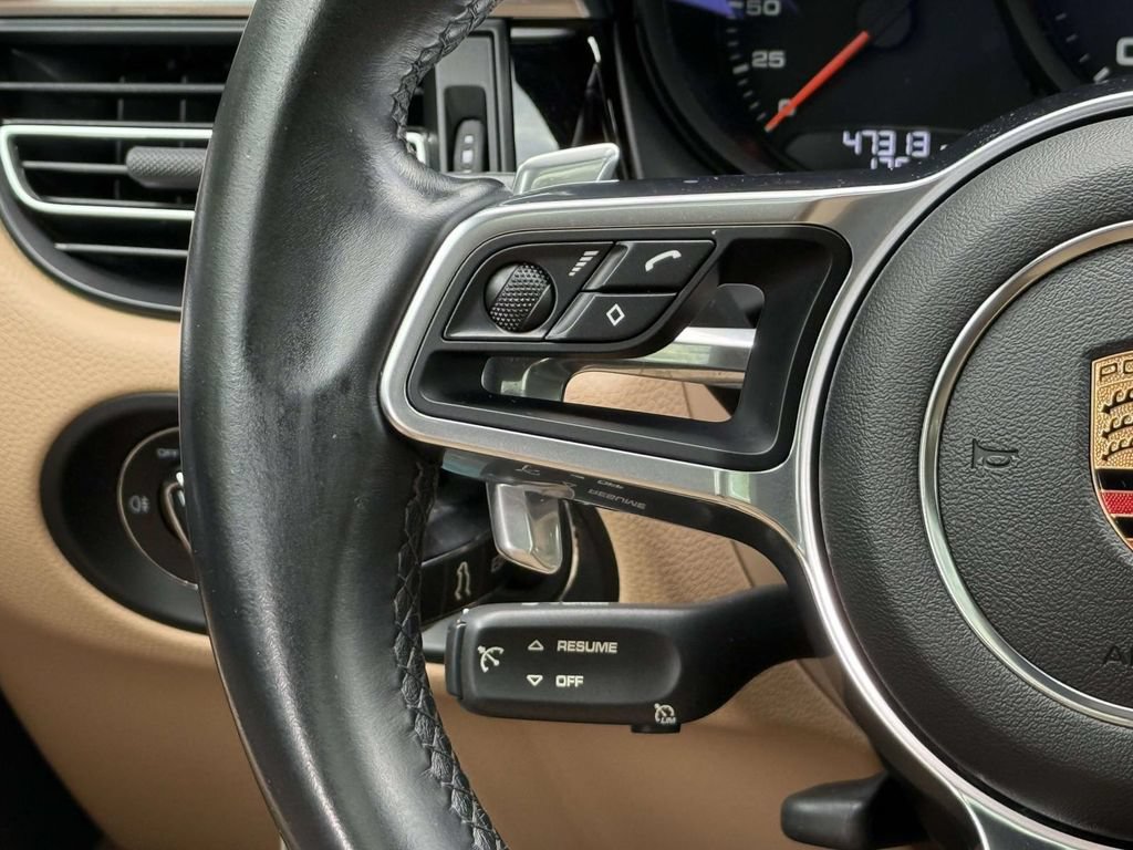 Used 2019 Porsche Macan AWD/4WD image 22