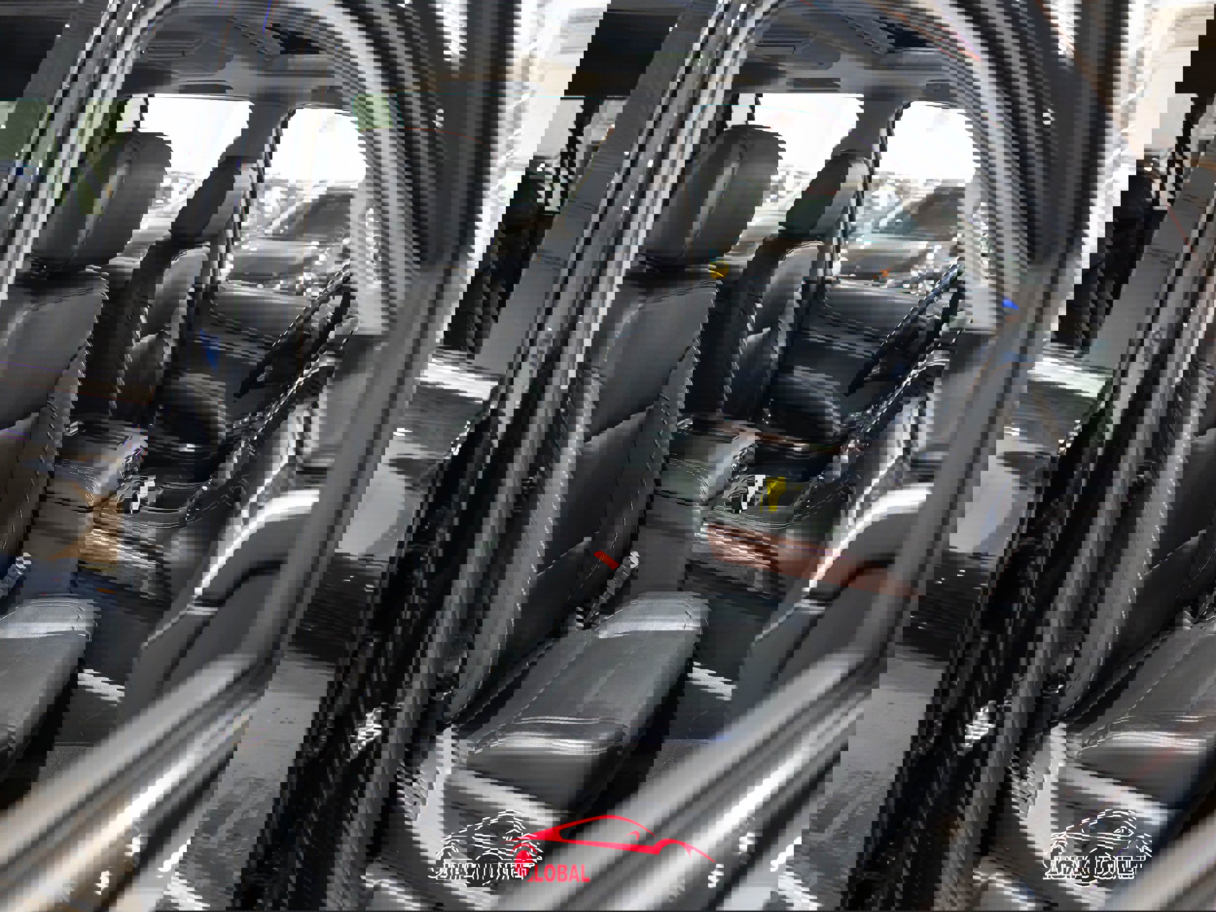 Used 2019 GMC Yukon XL SLT w/ Premium Edition image 17