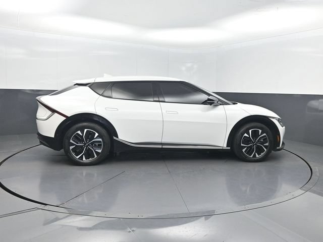Used 2024 Kia EV6 Wind w/ Wind Technology Package RWD image 32