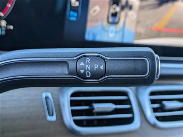 Certified 2025 Mercedes-Benz GLE 450 4MATIC image 15