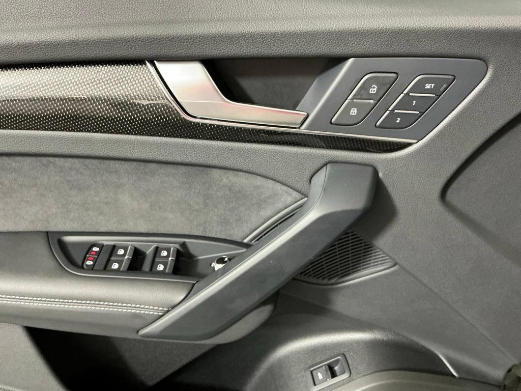 Used 2023 Audi SQ5 Premium Plus w/ Premium Plus Package AWD/4WD image 18
