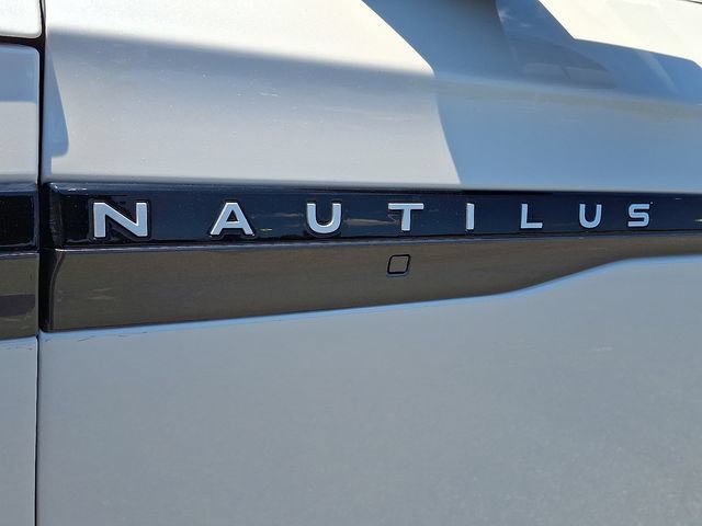 Used 2024 Lincoln Nautilus Premier w/ Jet Appearance Package AWD/4WD image 25