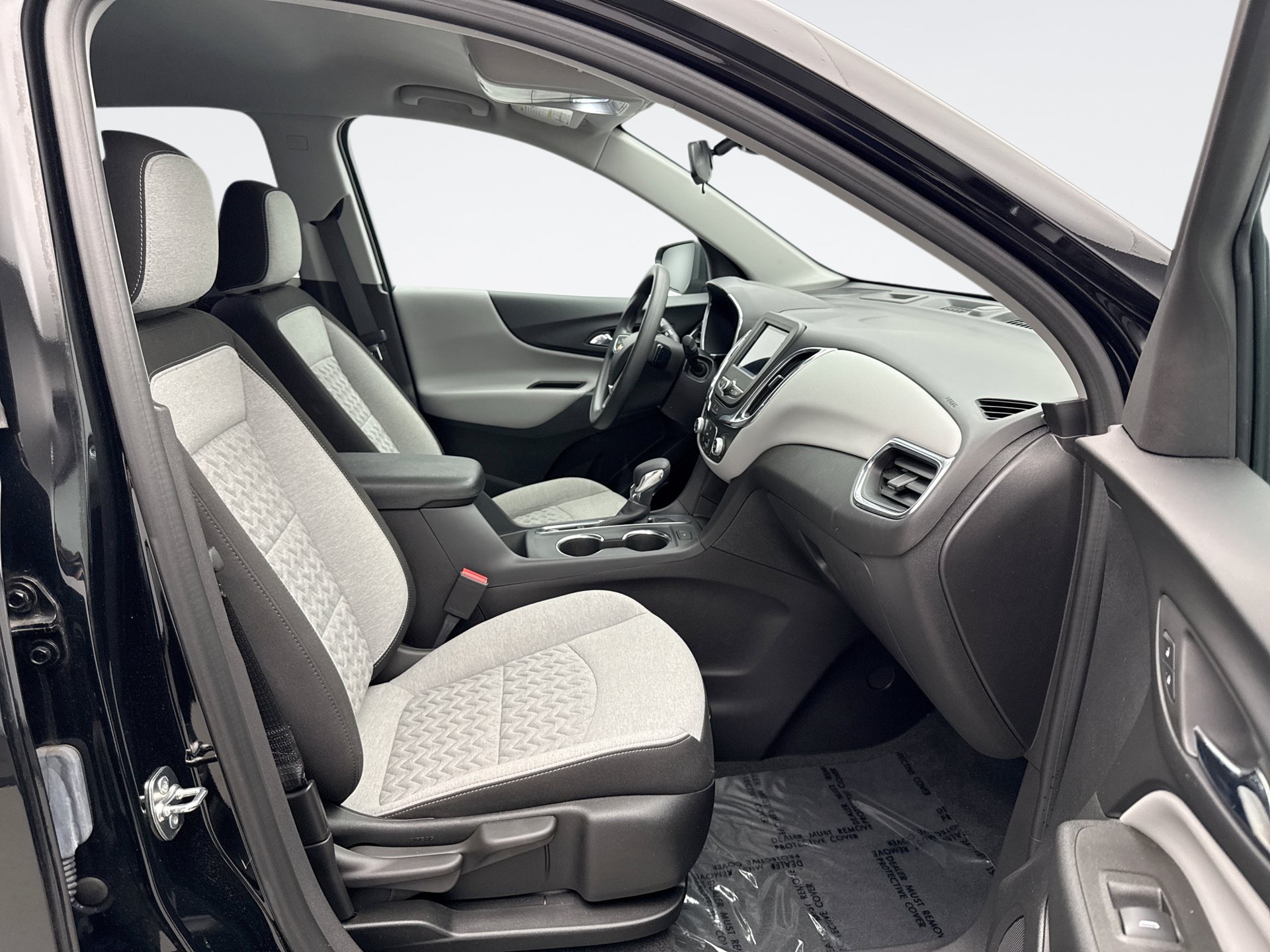 Used 2024 Chevrolet Equinox LT FWD image 9
