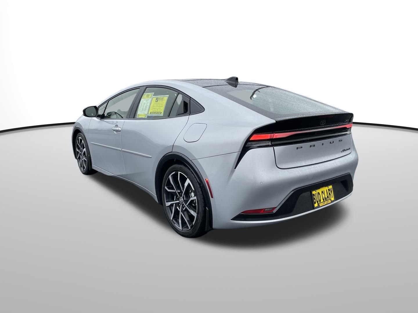 Used 2024 Toyota Prius Prime image 6