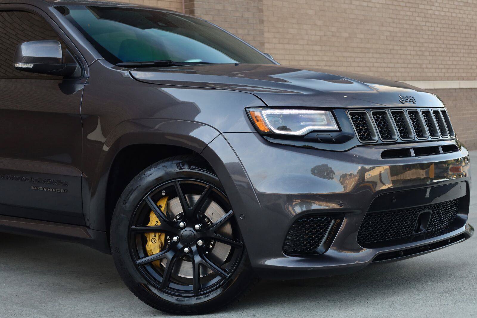 Used 2021 Jeep Grand Cherokee Trackhawk AWD/4WD image 10