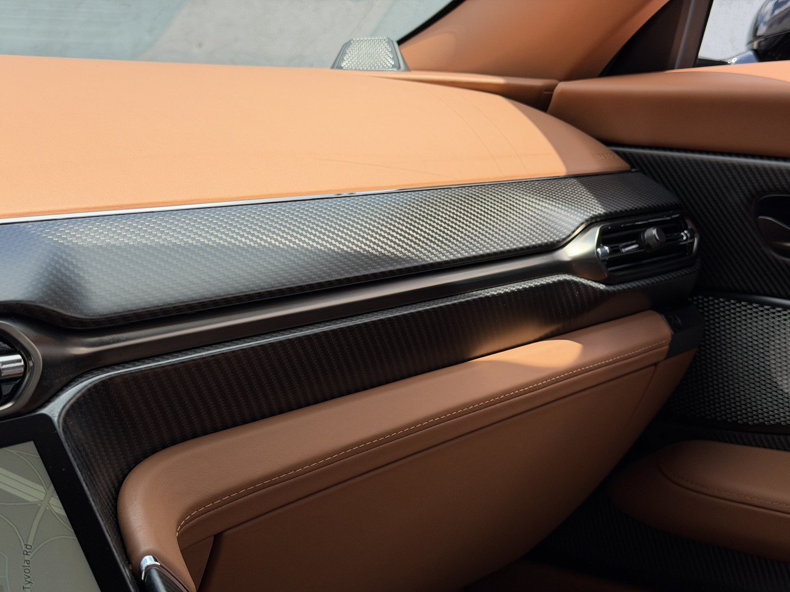 New 2026 Aston Martin Vanquish RWD image 36