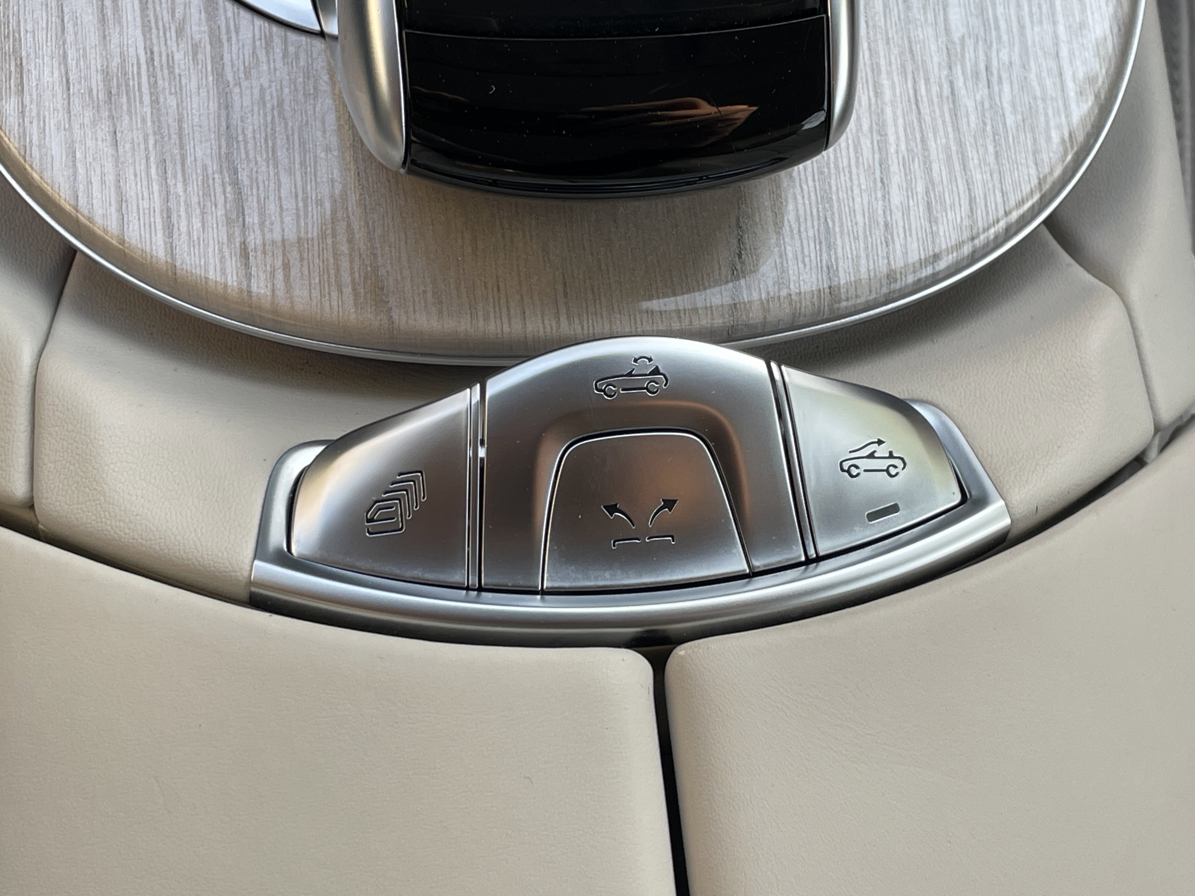 Certified 2023 Mercedes-Benz E 450 Cabriolet image 46