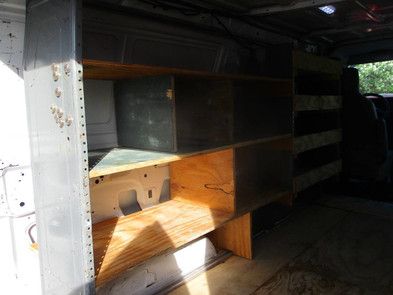 Used 2011 Ford E-250 and Econoline 250 w/ PWR Group image 11