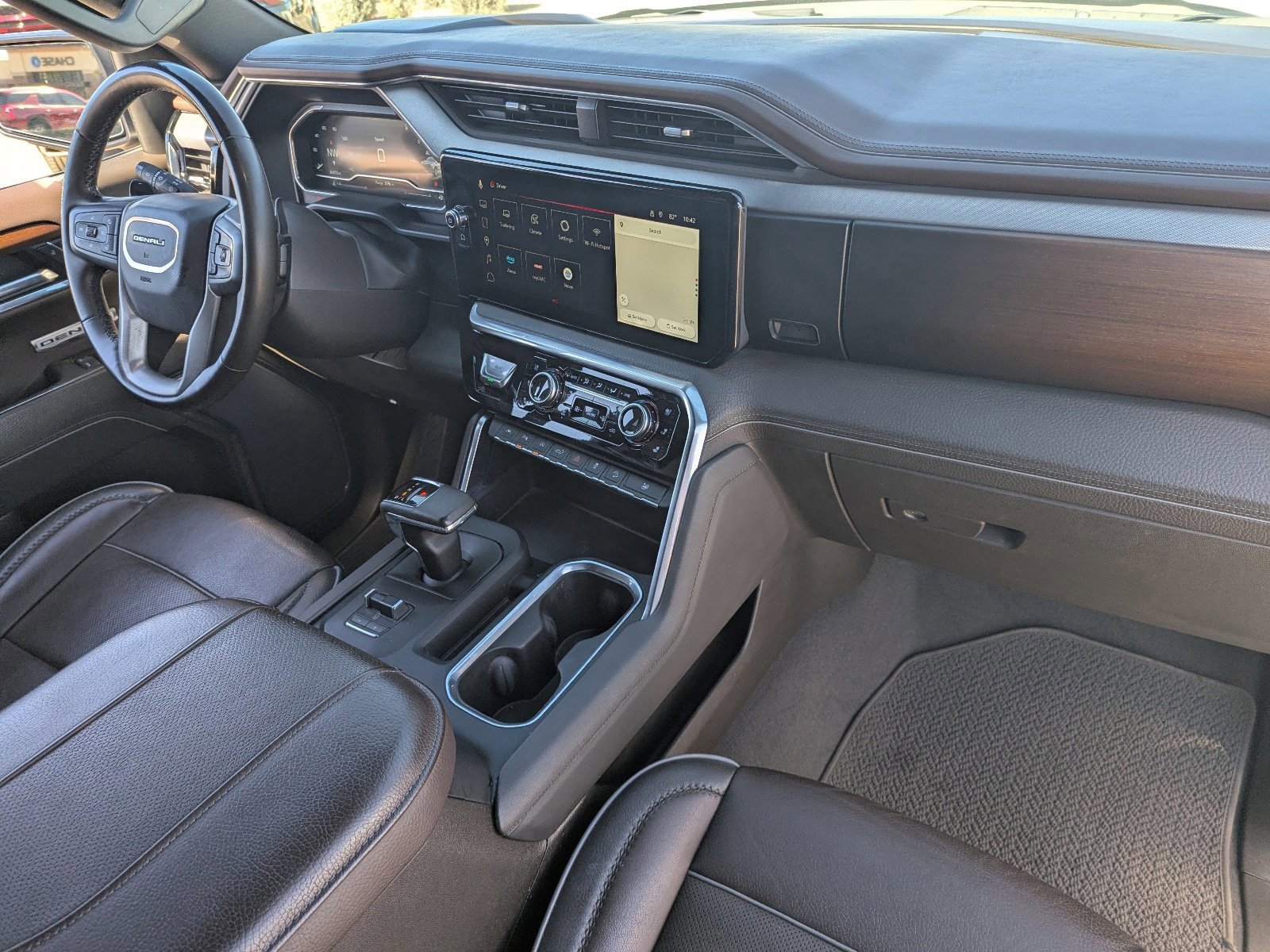 Used 2023 GMC Sierra 1500 Denali w/ Denali Reserve Package image 13