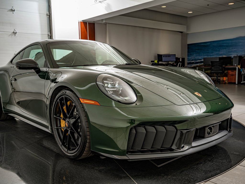 Certified 2026 Porsche 911 Carrera GTS image 19