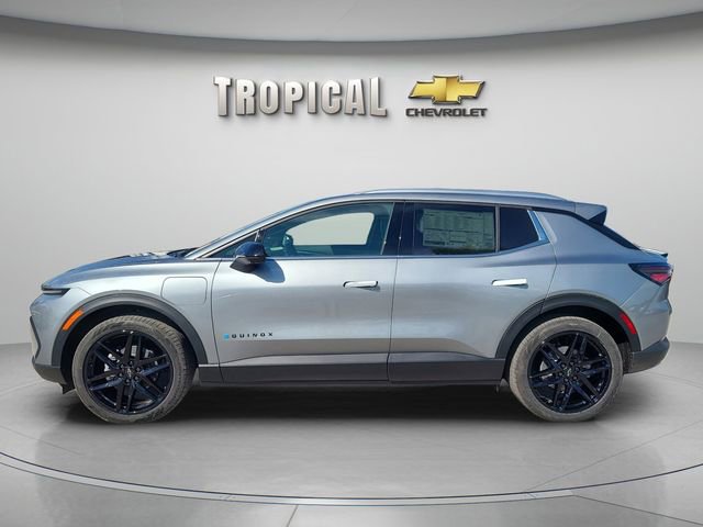 New 2026 Chevrolet Equinox EV LT image 2