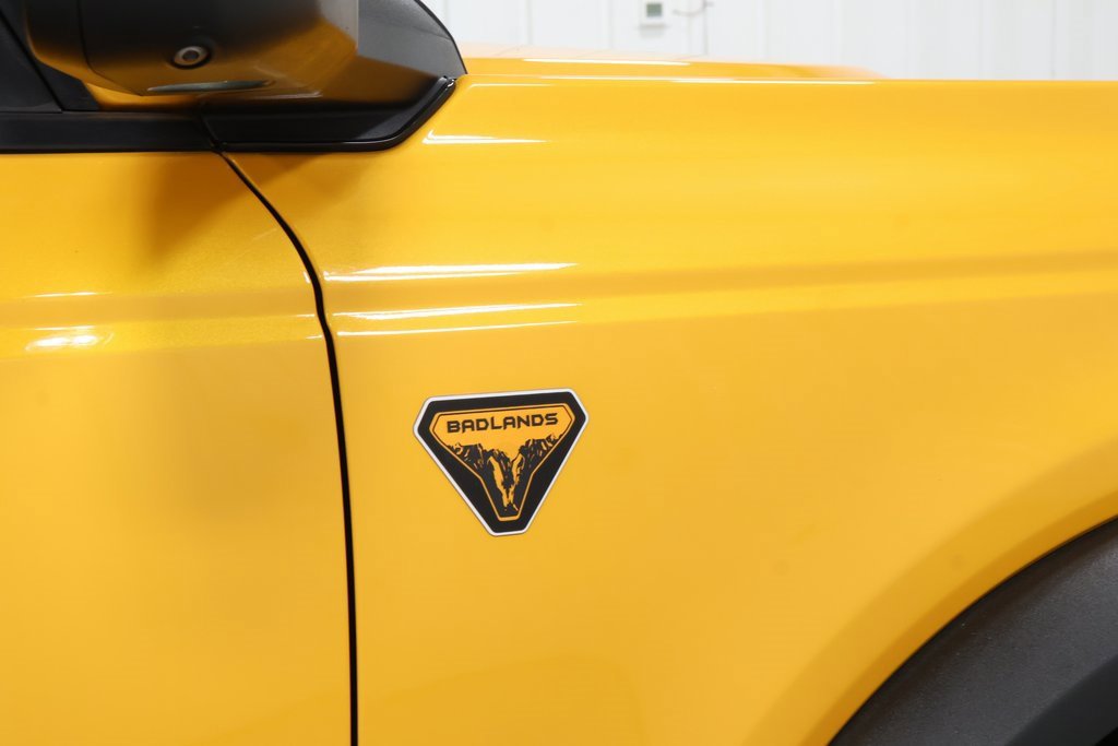 Used 2021 Ford Bronco Badlands image 32