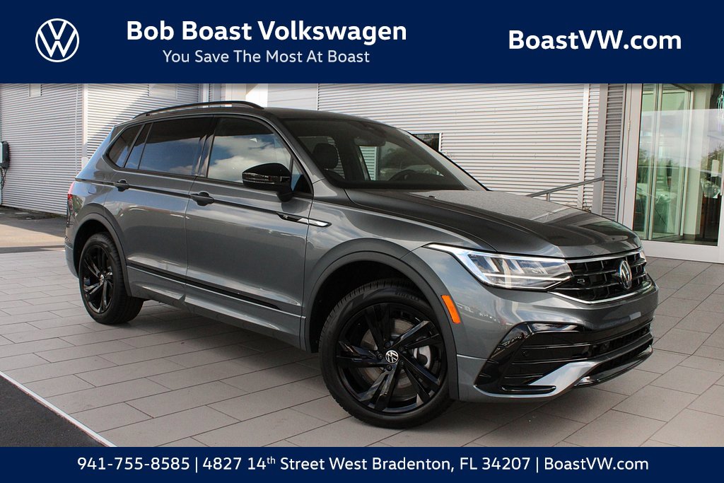 Used 2024 Volkswagen Tiguan SE R-Line