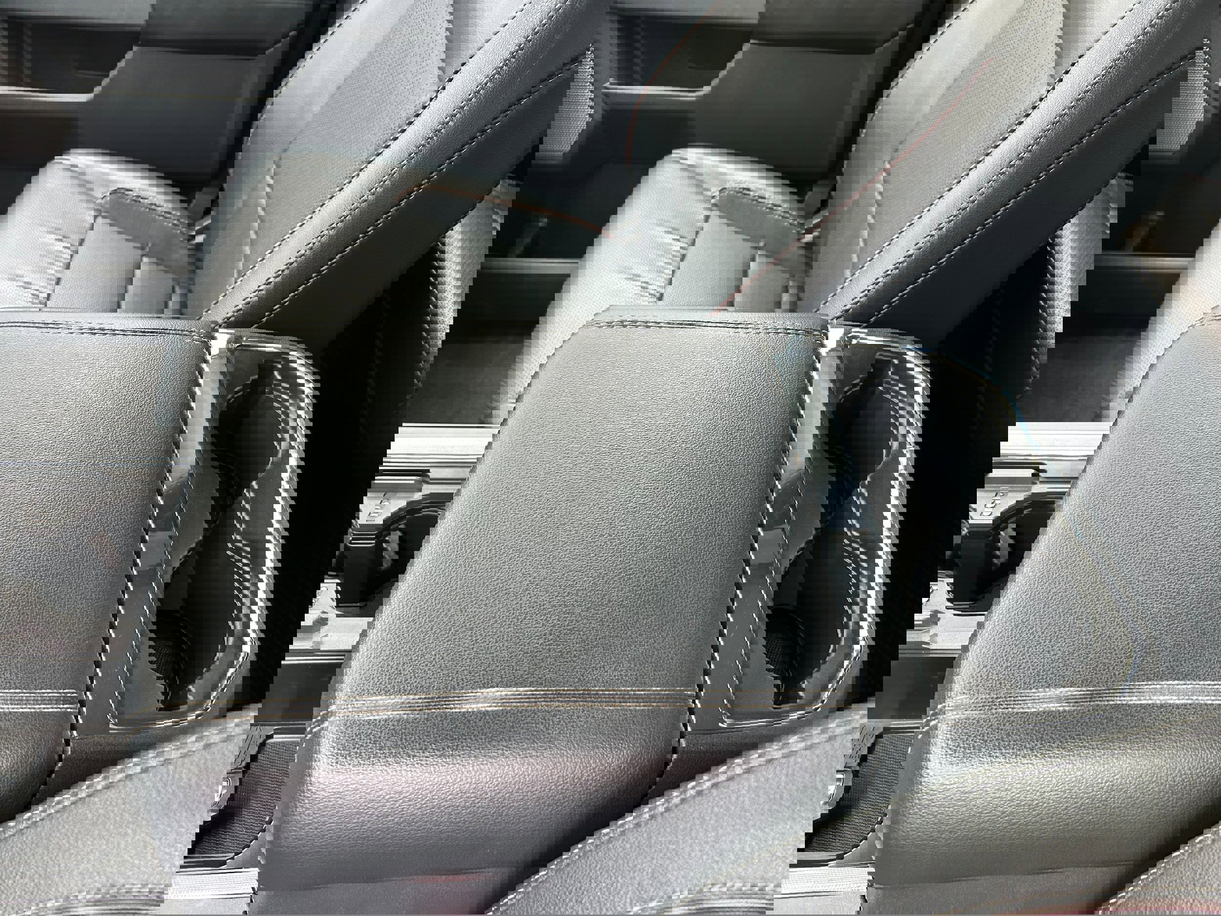 Used 2023 Ford F250 Lariat w/ Lariat Ultimate Package image 16