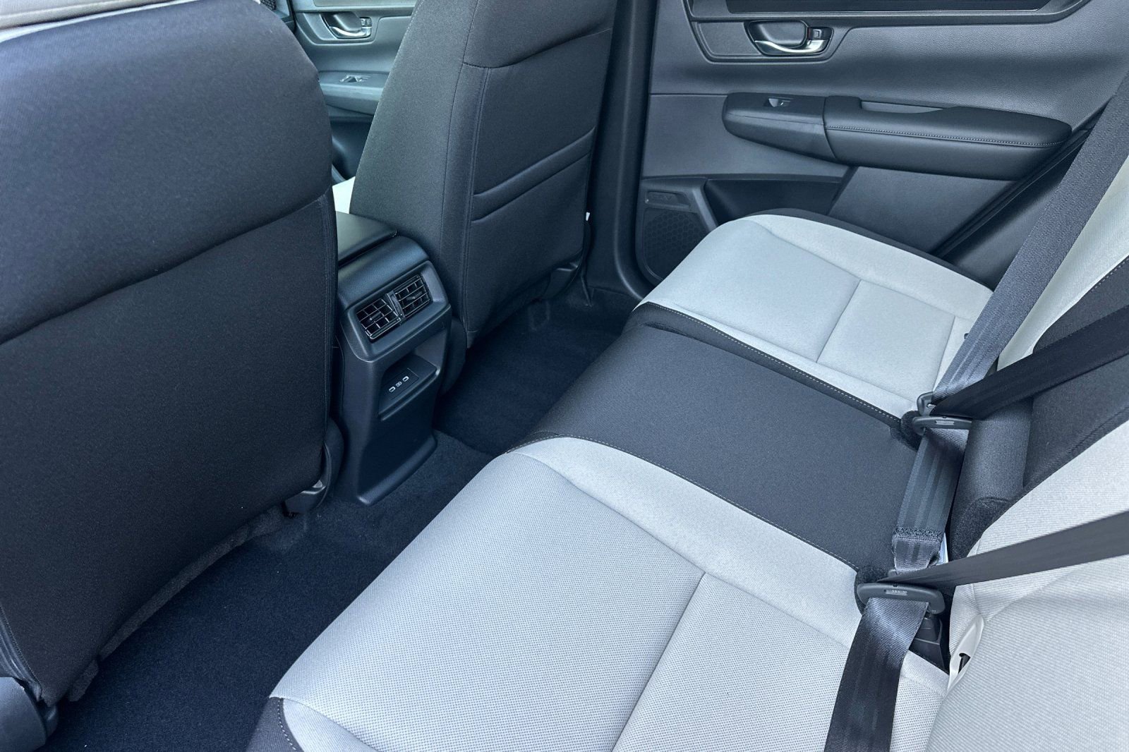 New 2026 Honda CR-V EX image 8