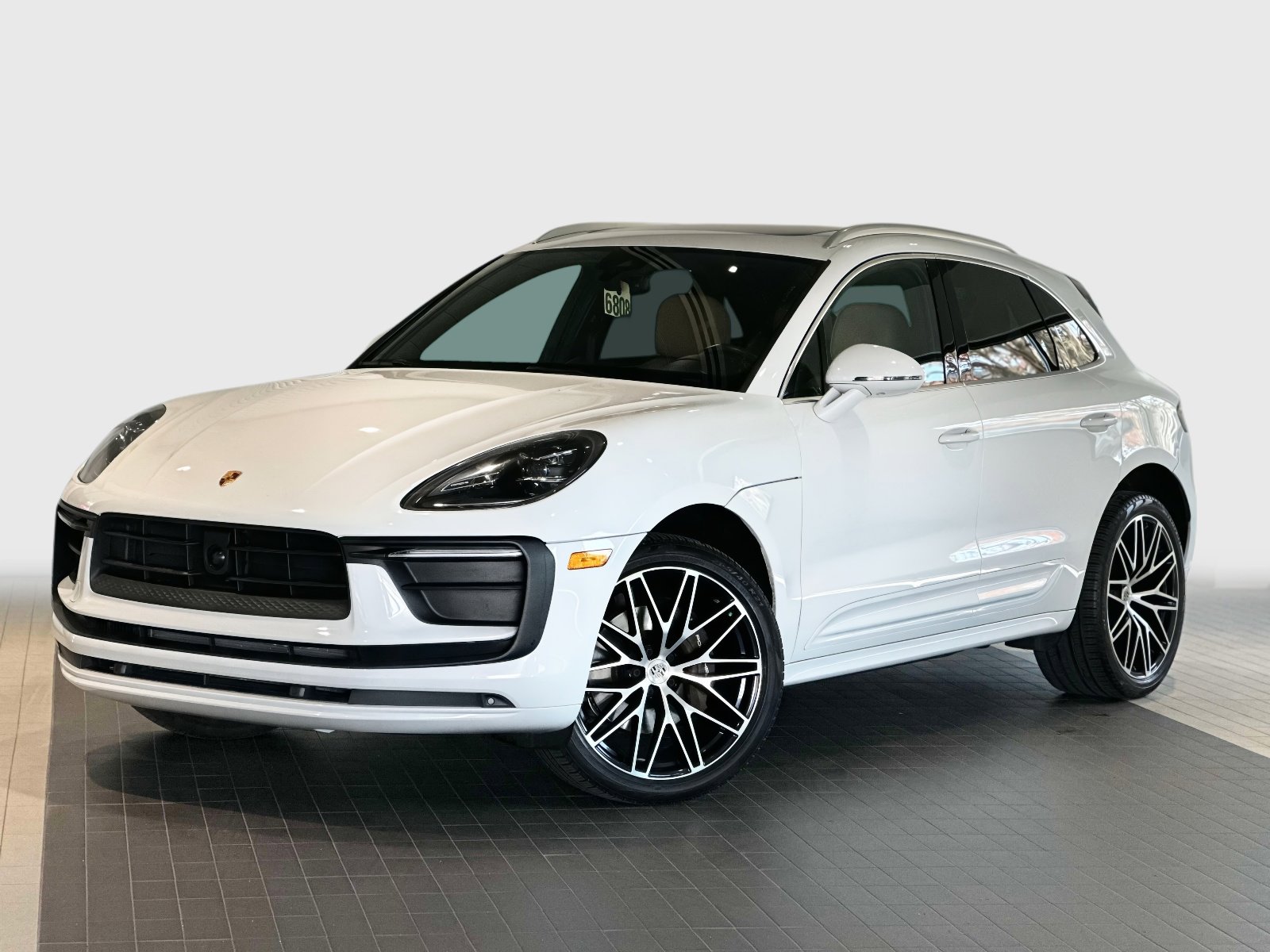 Certified 2022 Porsche Macan