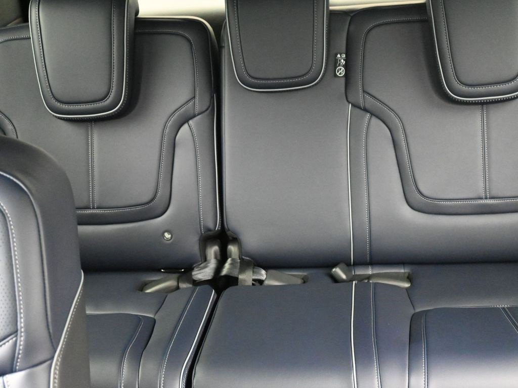 New 2026 INFINITI QX80 4WD image 23