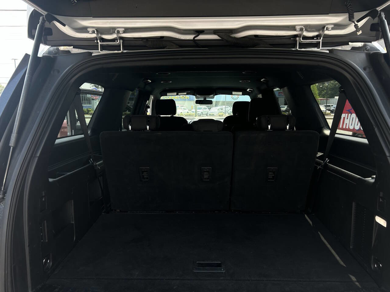 Used 2019 Ford Expedition Max XLT image 22