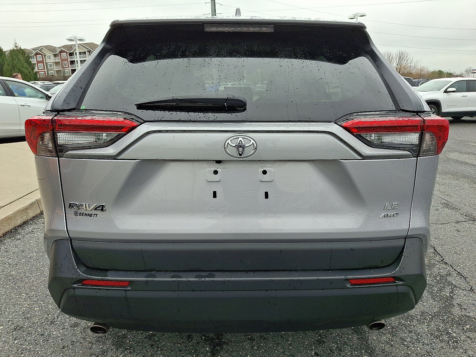 Used 2022 Toyota RAV4 LE image 6