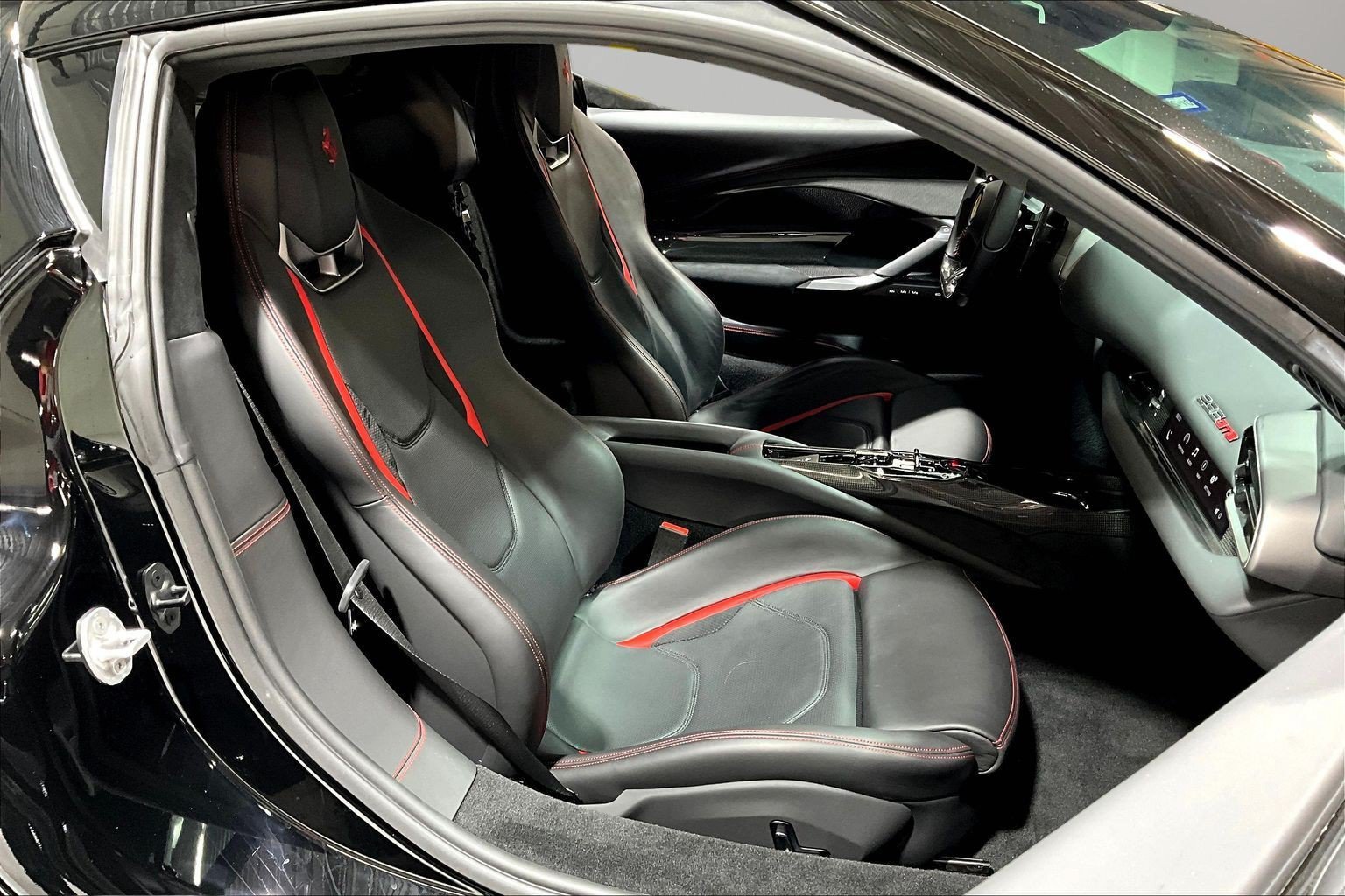 Used 2022 Ferrari 296 GTB RWD image 23