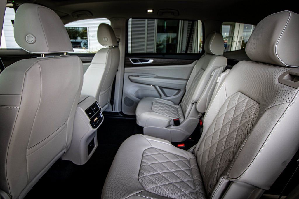 New 2026 Volkswagen Atlas SEL Premium R-Line image 48