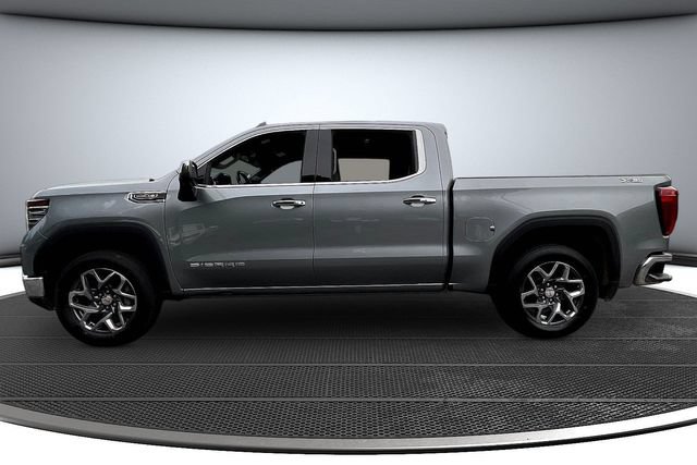 Used 2023 GMC Sierra 1500 SLT w/ SLT Premium Plus Package AWD/4WD image 8