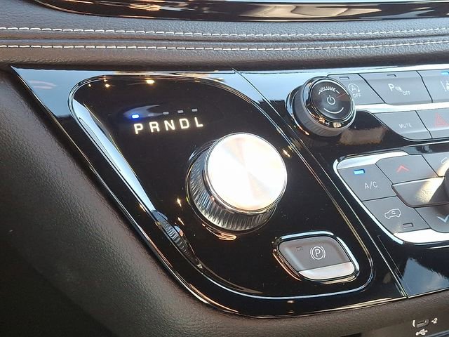 New 2026 Chrysler Pacifica Select FWD image 11