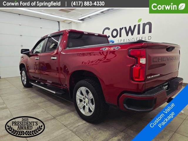 Used 2020 Chevrolet Silverado 1500 Custom w/ Custom Value Package AWD/4WD image 3
