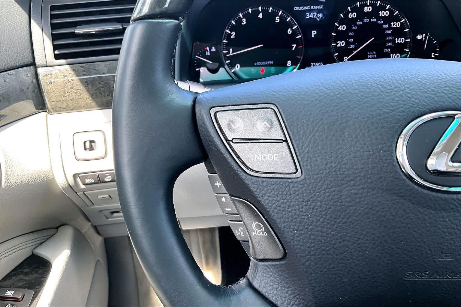 Used 2012 Lexus LS 460 AWD w/ Luxury Value Edition image 21
