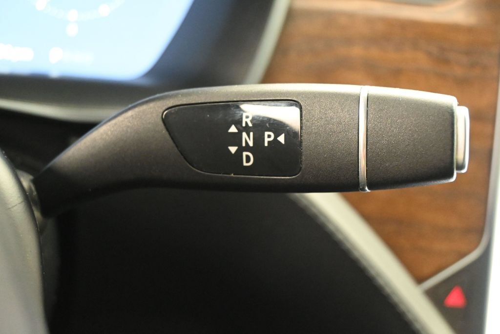 Used 2020 Tesla Model X Long Range AWD/4WD image 23