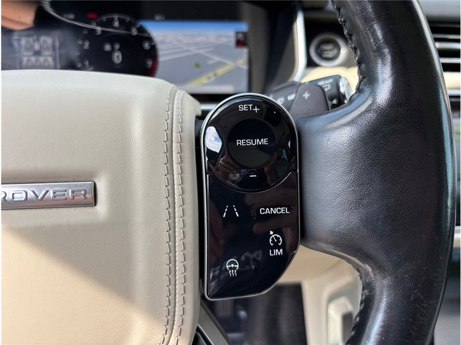 Used 2018 Land Rover Range Rover image 27