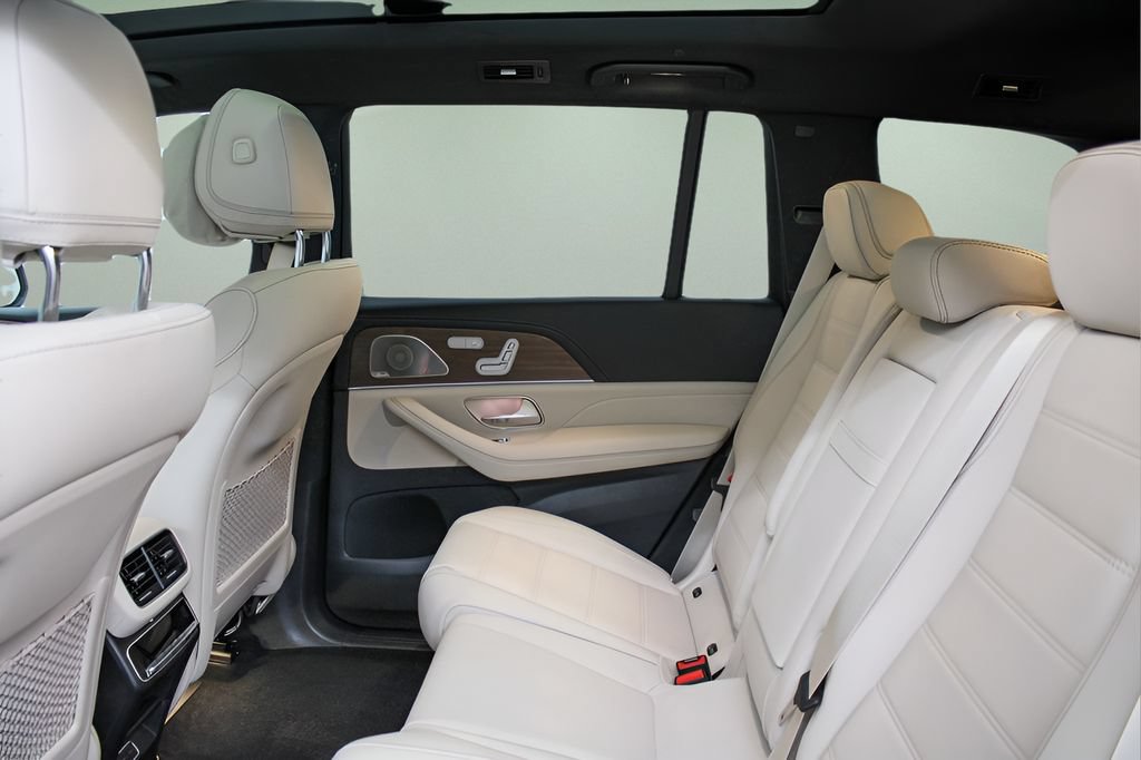 Used 2026 Mercedes-Benz GLS 580 4MATIC image 22