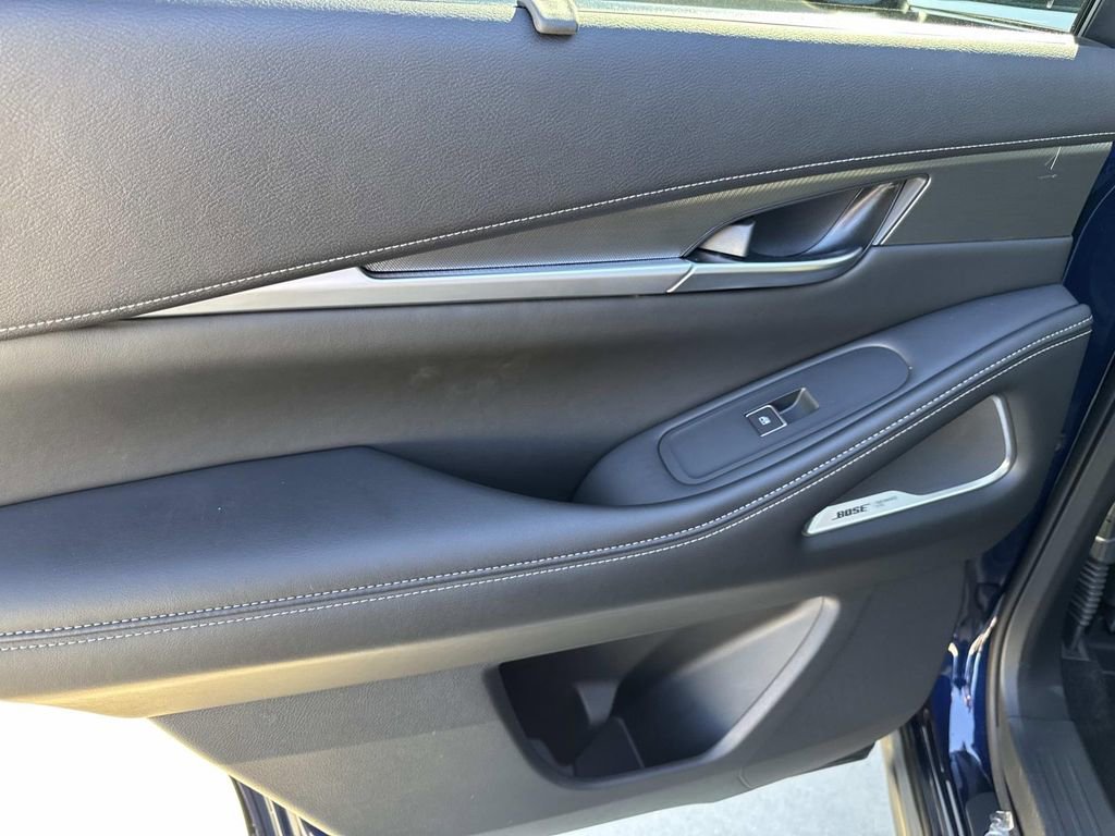 Certified 2025 INFINITI QX60 Luxe image 10