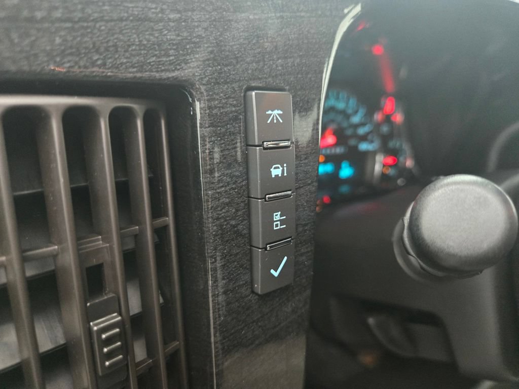 Used 2020 Chevrolet Express 2500 Extended RWD image 21