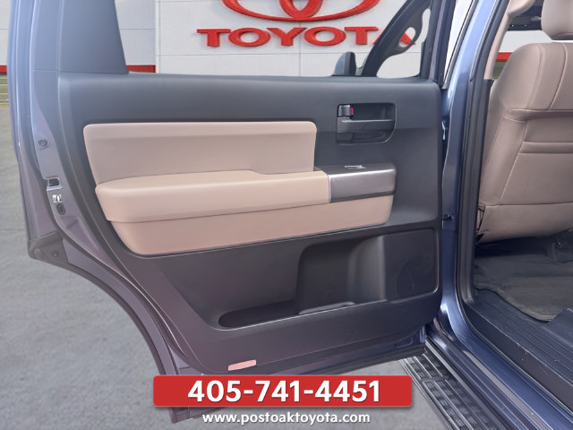 Used 2018 Toyota Sequoia SR5 w/ Premium Package AWD/4WD image 38