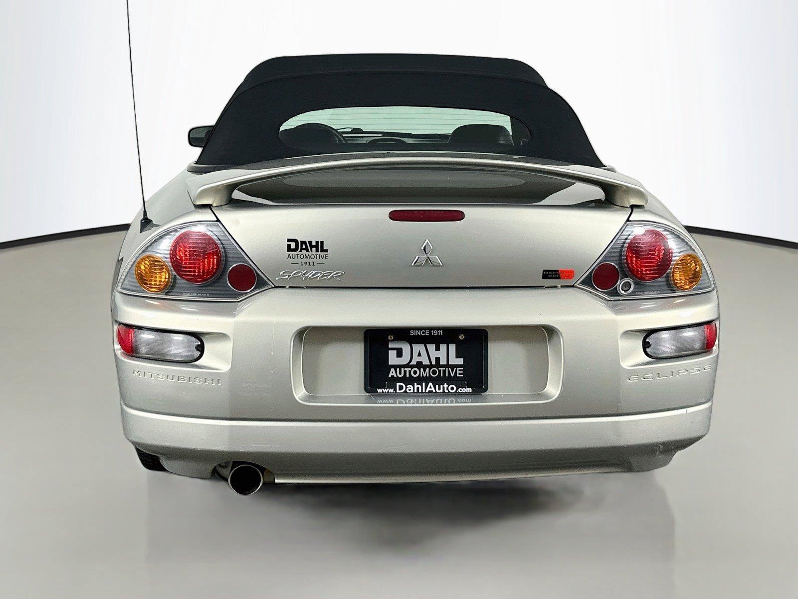 Used 2005 Mitsubishi Eclipse GS FWD image 11