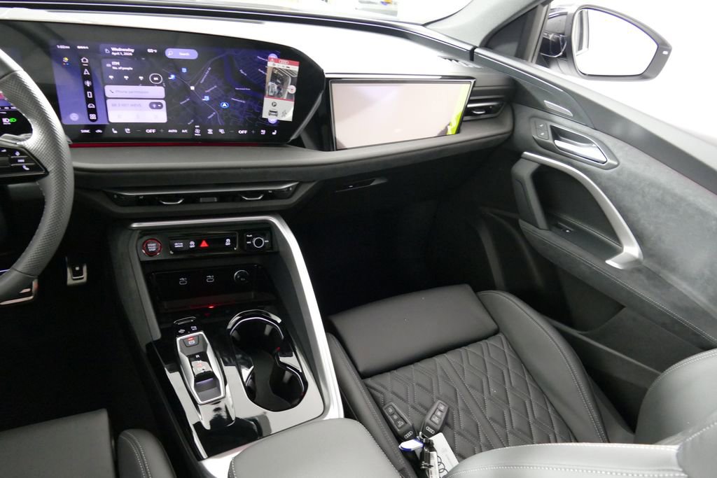 New 2026 Audi SQ5 Premium Plus image 8