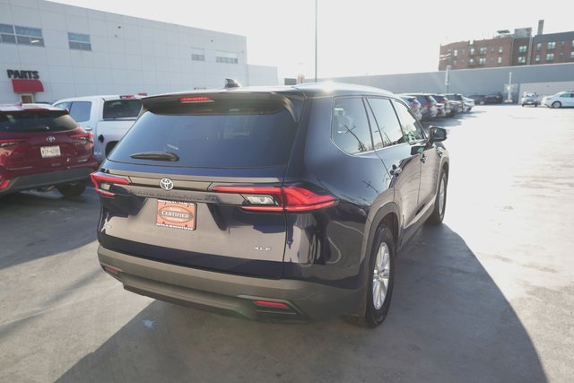 Certified 2024 Toyota Grand Highlander Limited image 4