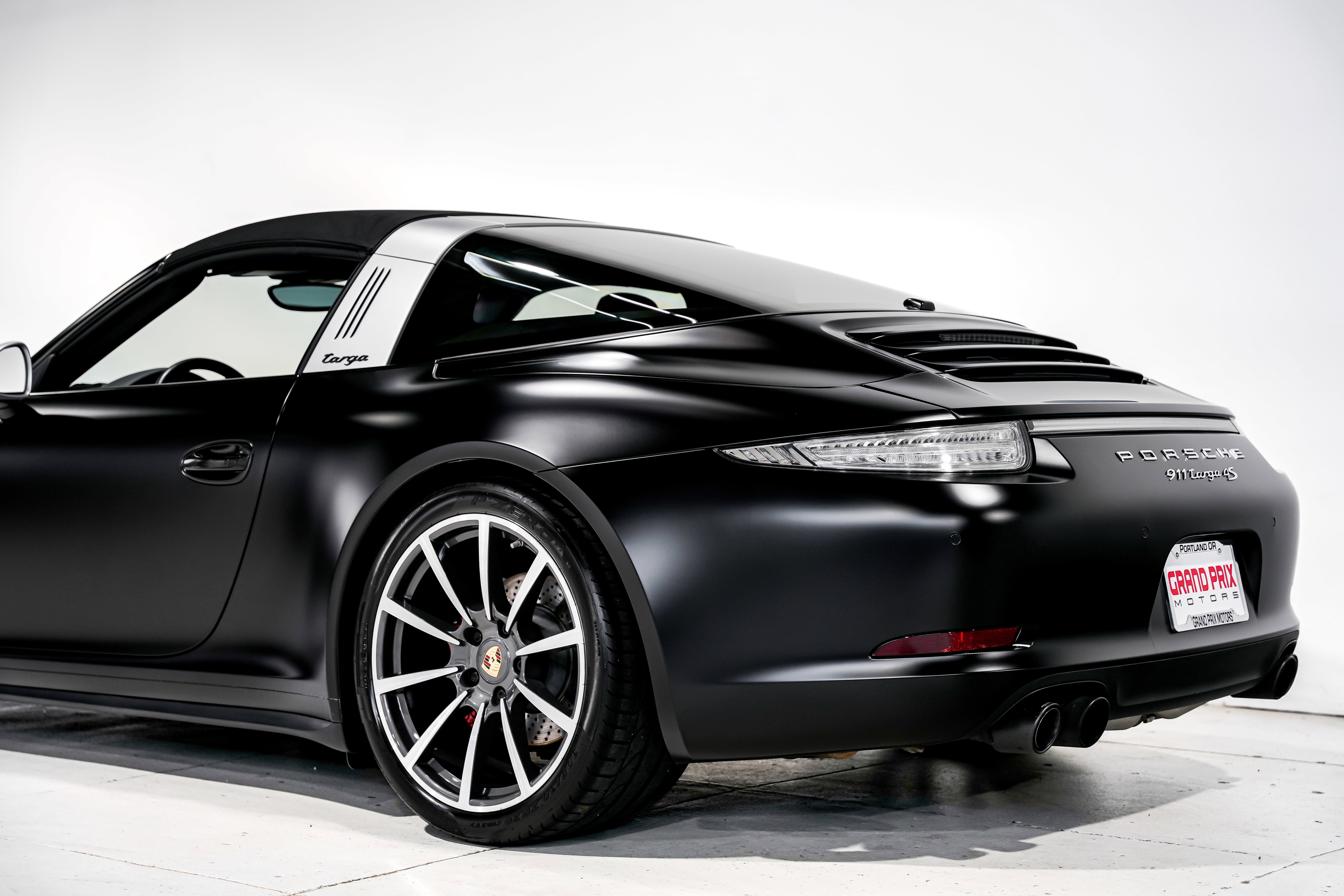 Used 2014 Porsche 911 Targa 4S image 37