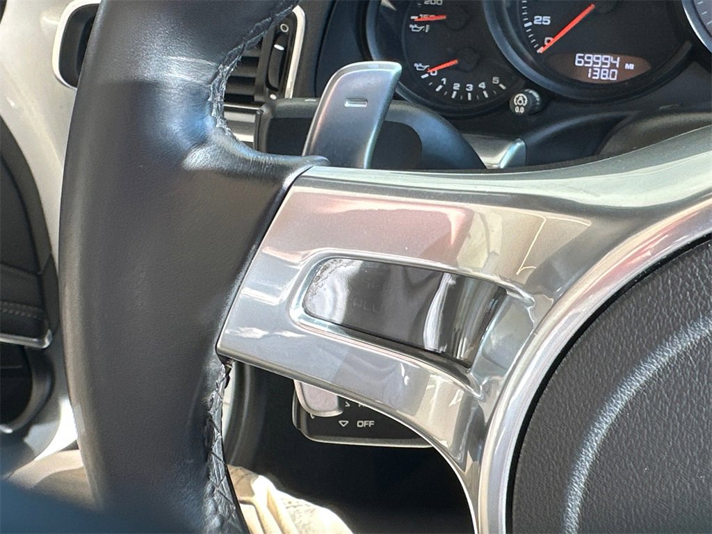 Used 2014 Porsche 911 Carrera 4S image 17