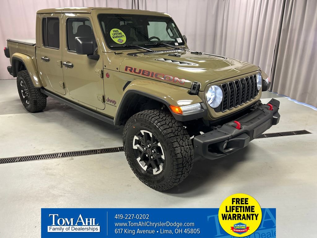 Used 2025 Jeep Gladiator Rubicon AWD/4WD image 1