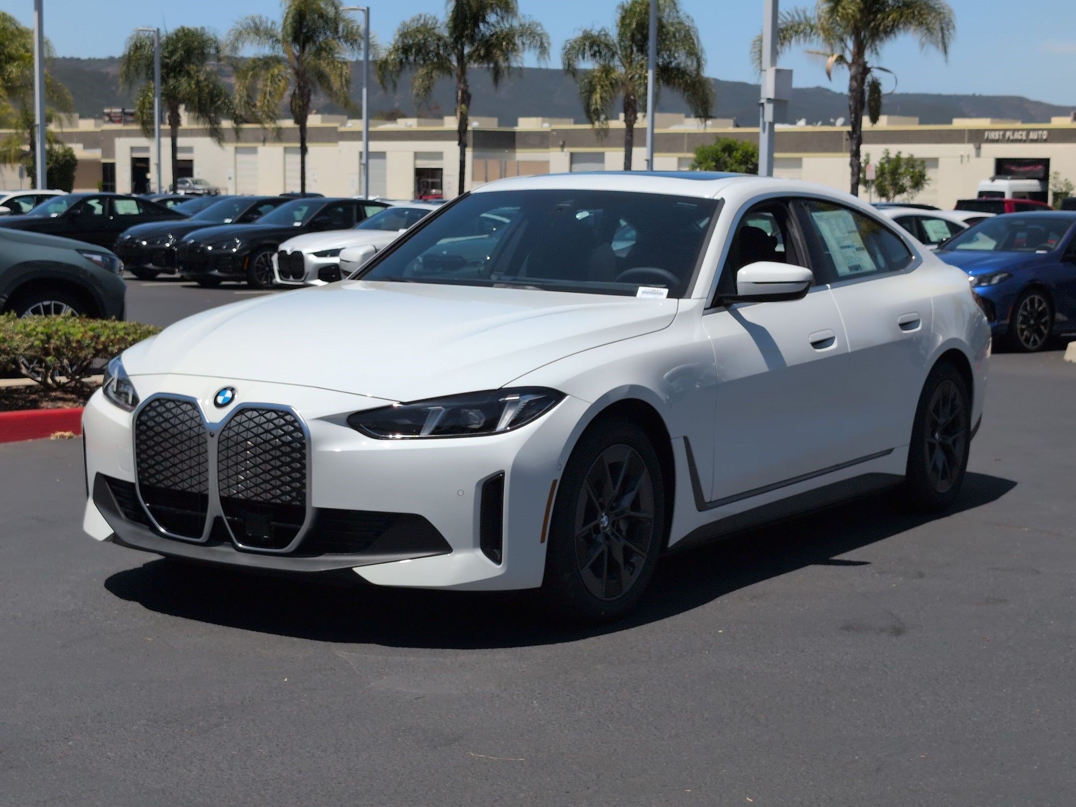 New 2026 BMW i4 xDrive40i w/ Parking Assistance Package AWD/4WD image 5